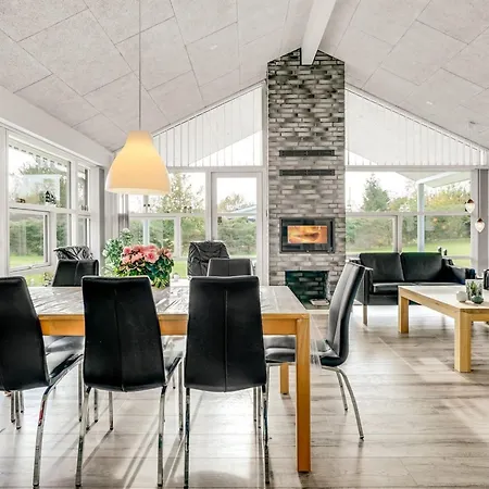 Geri - 700m From The Sea By Interhome Feriehus Hals
